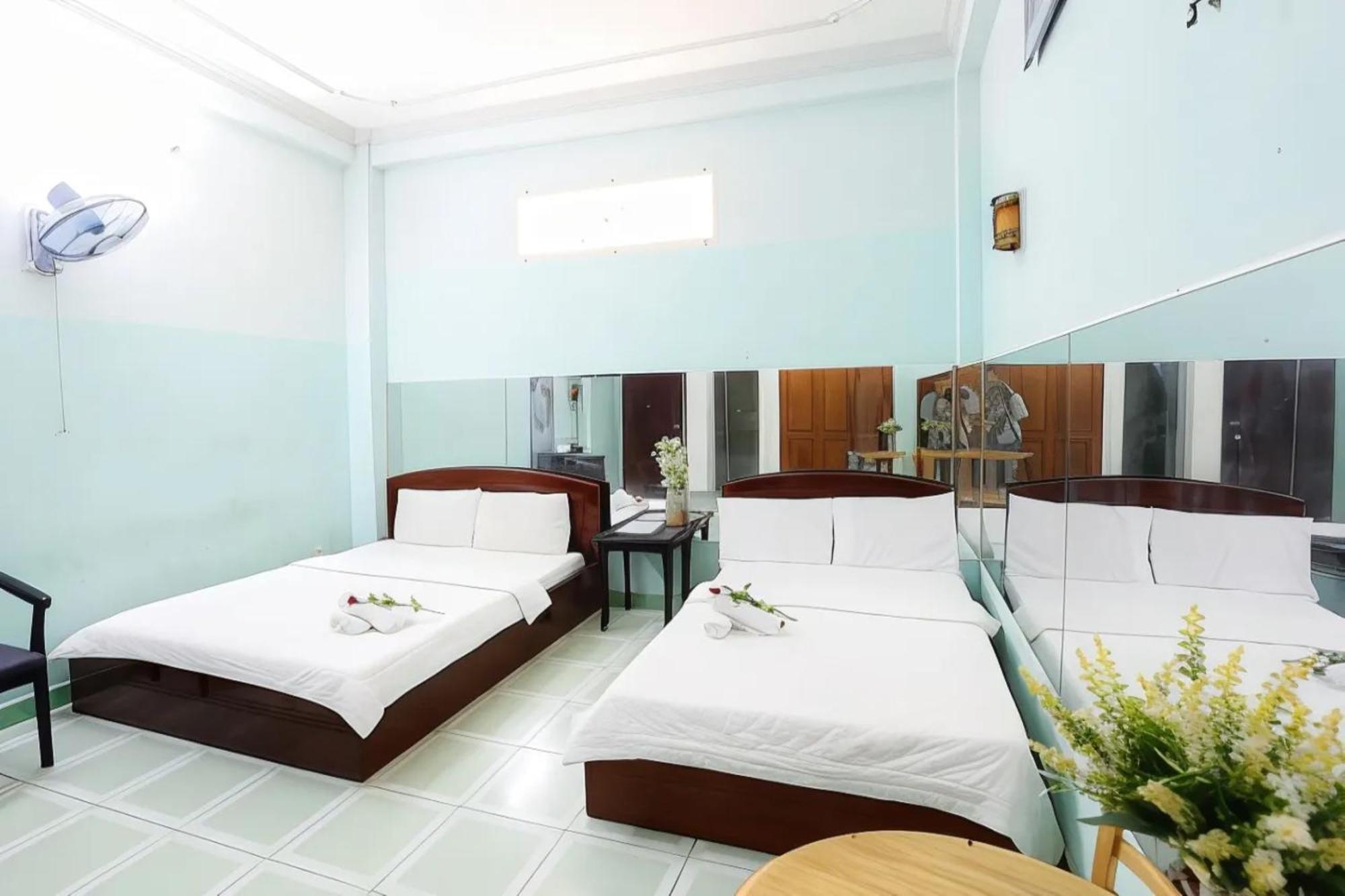 Khách sạn Hong Luc Hcm