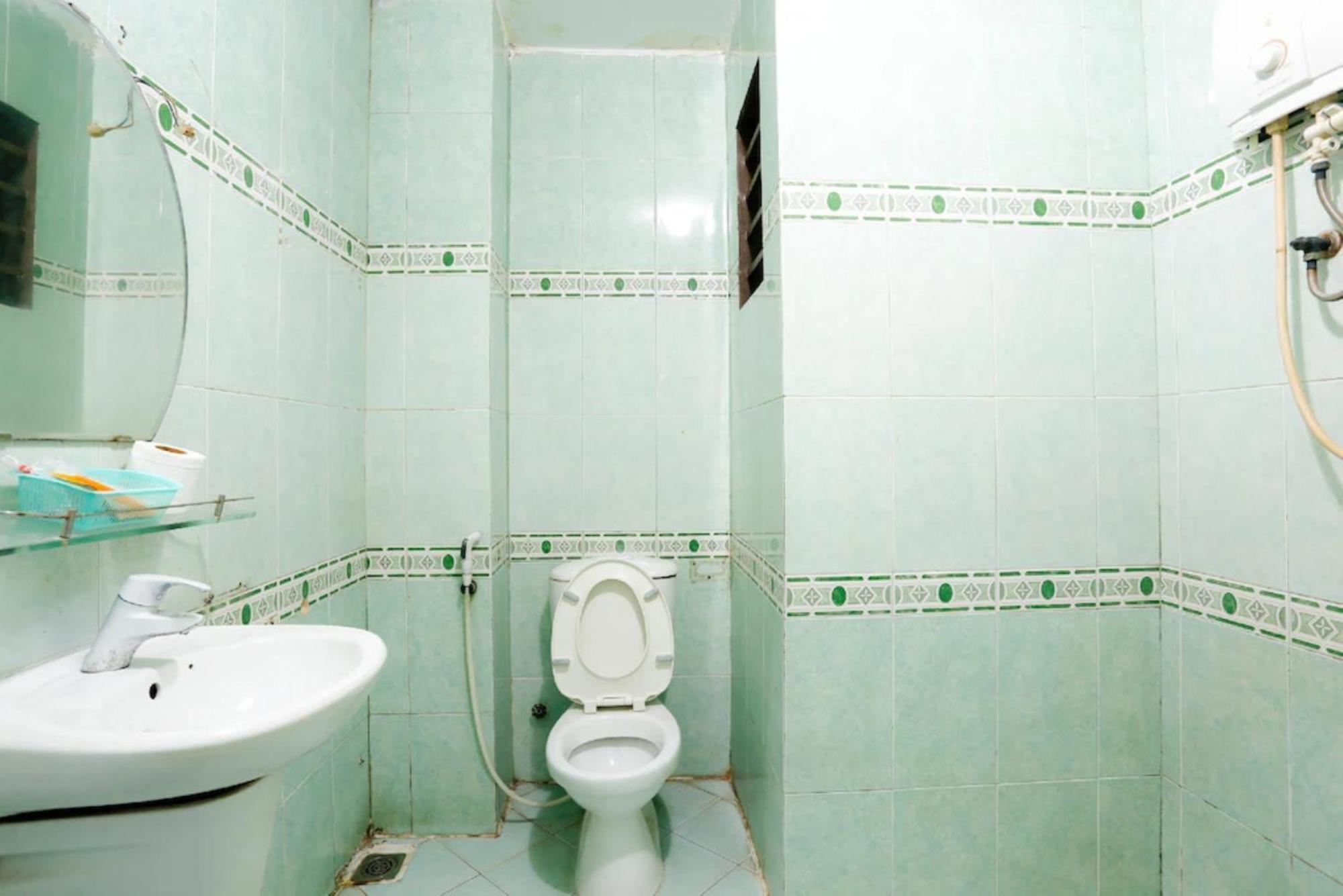 Khách sạn Hong Luc Hcm